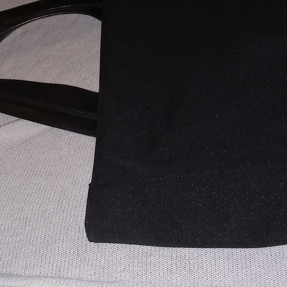 Handbag - Picture 9 of 9